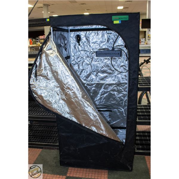 VIPAR SPECTRA INDOOR GROW TENT+LIGHT 32"X32"X72"