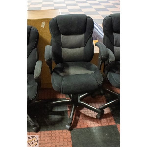 HYDRAULIC SPORT MESH MID BACK GEL OFFICE CHAIR