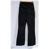 Image 1 : NEW WITH TAGS - SVELTE ULTRA COMFORTABLE