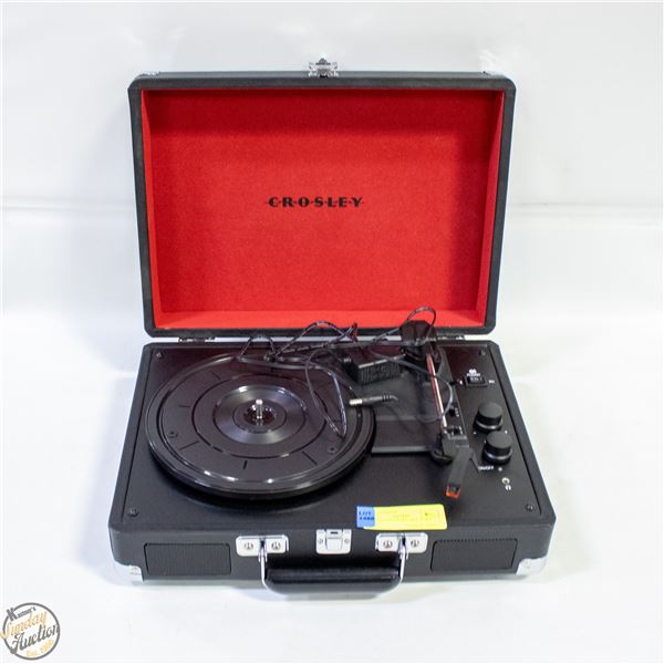 NEW CROSLEY PORTABLE TURN TABLE