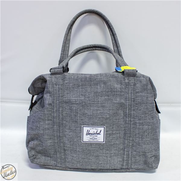 HERSCHEL SUPPLY LARGE WEEKENDER STYLE BAG