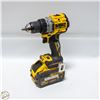 Image 1 : 1 FLAT W/1 DEWALT DRILL W/BATTERY WORKING