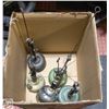 Image 1 : 5 GAS LANTERNS