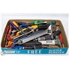 Image 1 : FLAT OF ASSORTED HAND TOOLS
