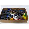 Image 1 : FLAT OF ASSORTED HAND TOOLS