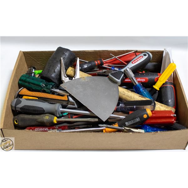 FLAT OF ASSORTED HAND TOOLS