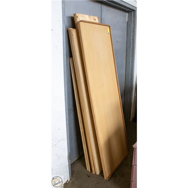 BUNDLE OF SOLID WOOD GARAGE SHELVING PIECES