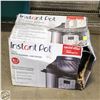 Image 1 : INSTANT POT MULTI COOKER + AIR FRYER