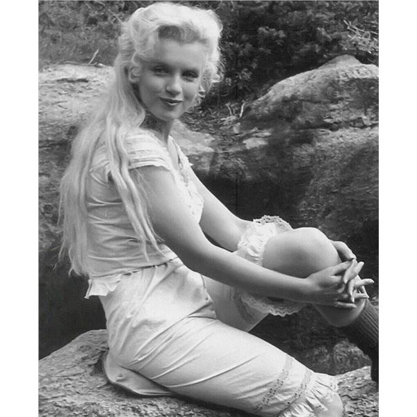 Marilyn Monroe reprint photo