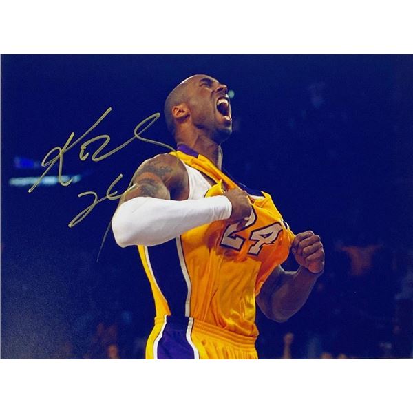 LA Lakers Kobe Bryant facsimile signed photo