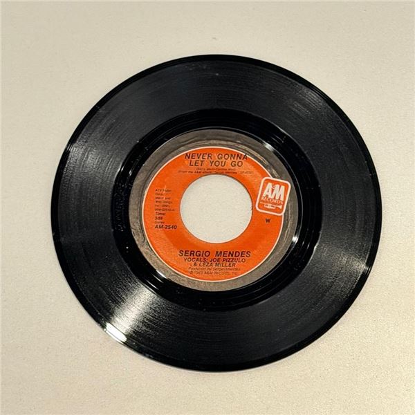 Sergio Mendes Never Gonna Let You Go 45 Album