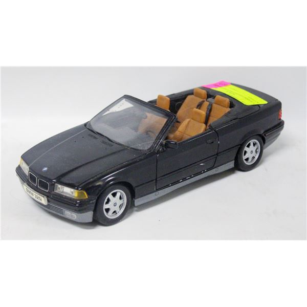 1:18 BMW CONVERTIBLE DIECAST SCUFFED