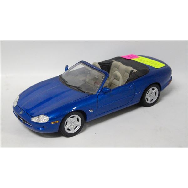 JAGUAR XK8 1:18 DIECAST SCRATCHES