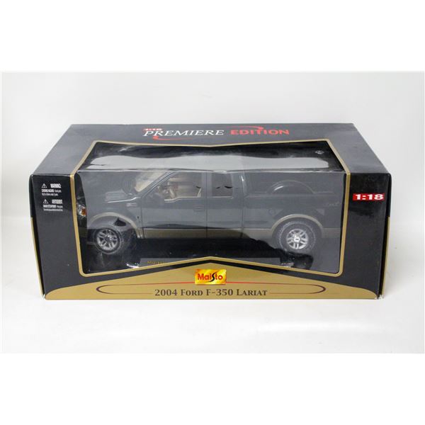 2004 FORD F350 LARIAT 1:18 DIECAST