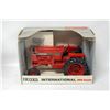 Image 1 : INTERNATIONAL 966 TRACTOR 1:16 SCALE DIECAST