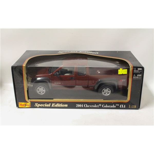 2004 CHEVY COLORADO 4X4 DIECAST 1:18