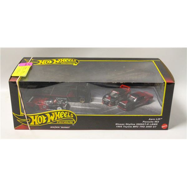 HOTWHEELS PREMIUM METAL/METAL REAL RIDERS