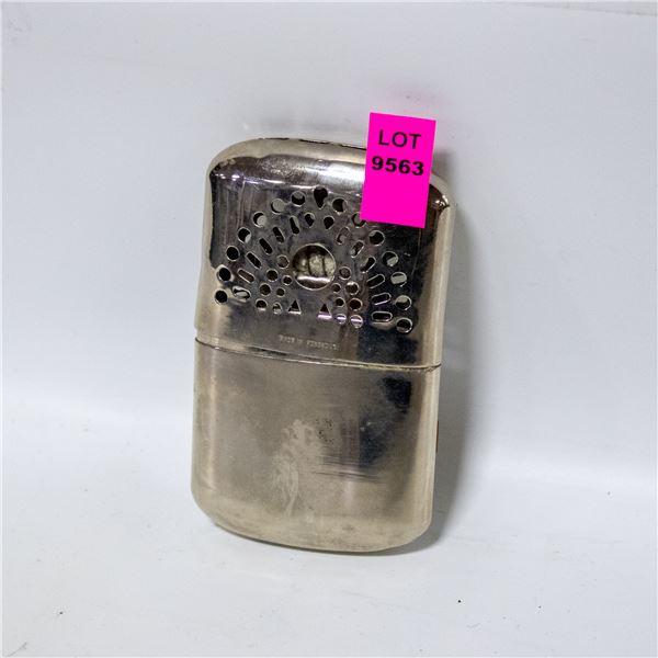 VINTAGE PEACOCK POCKET HANDWARMER MADE IN HONGKONG