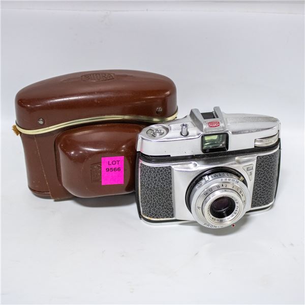 VINTAGE BILORA BELLA 35 FILM CAMERA WITH CASE