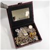 Image 1 : JEWELLERY BOX W ASSTD CONTENTS