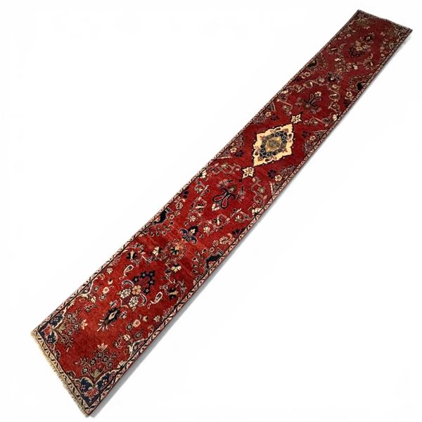 100% Hand Knotted Made in Iran 13'7"x1'11" Hamedan Region Long Runner Fluffy Sheep Wool Natural Dye