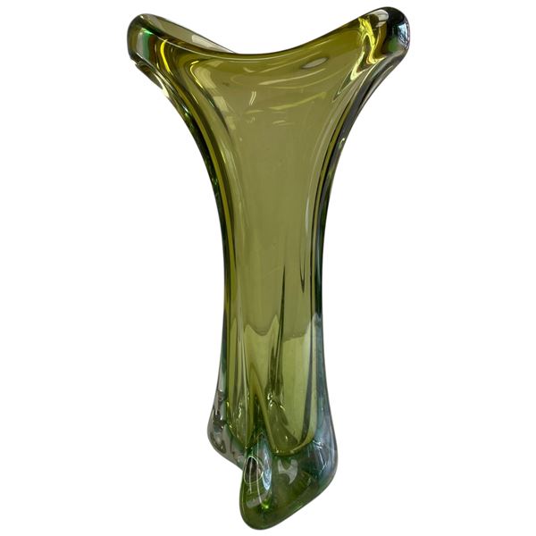 Vintage "Green to Clear" Art Glass Vase (7" x 4" x 12" tall)
