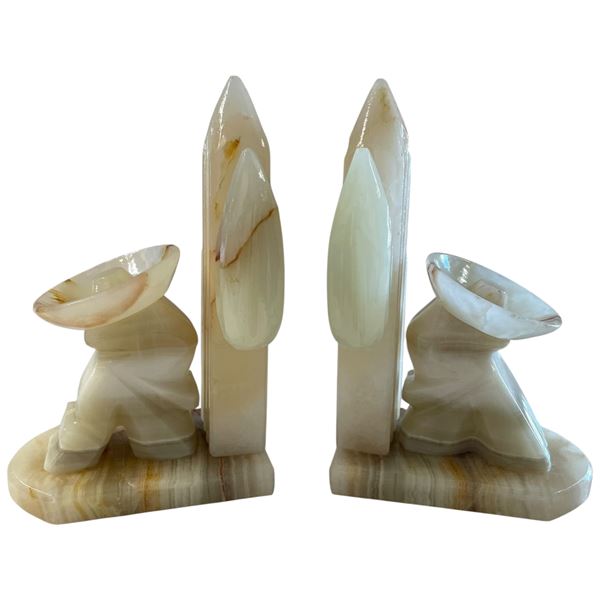 Classic Hand Carved Mexican Onyx Bookend Set