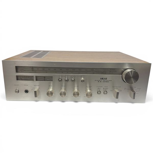 Akai AA-1030 Stereo Receiver 1970s Solid State