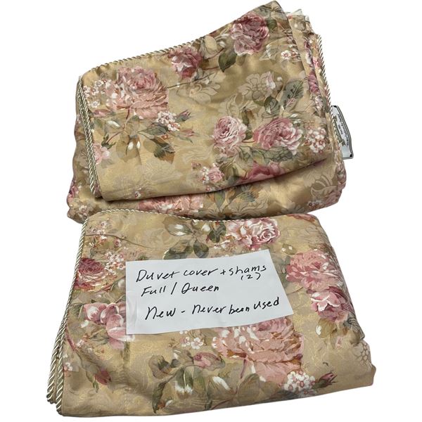 Full Size Brocade Duvet Cover & 2 Shams Set