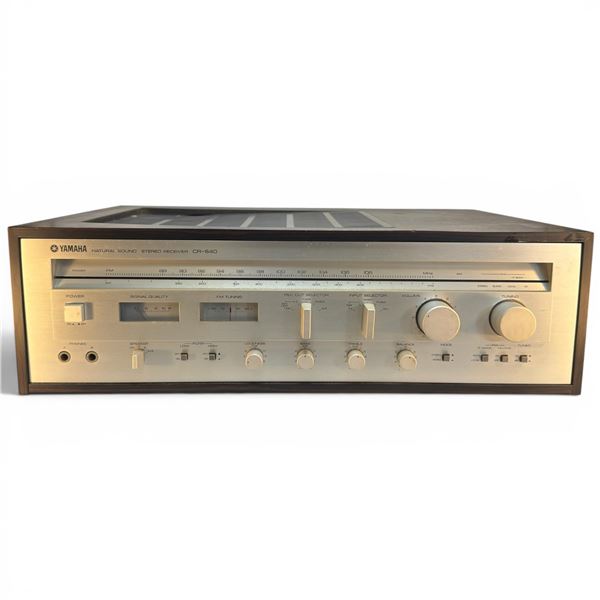 Yamaha Natural Sound Stereo Receiver CR-640 Vintage 1979-1981