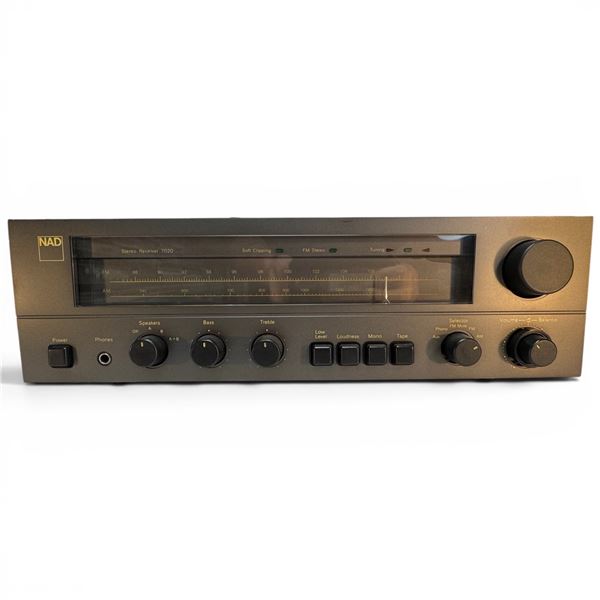 NAD Stereo Receiver Model 7020 High Fidelity Audio Equipment