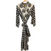 Image 1 : 1970s Mirrored Cotton Dress with Fabric Belt - Size 14