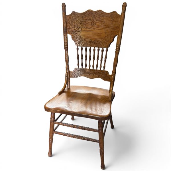 Vintage Amish Oak Country Pressed Back Spindle Chair Seat Height is 17.5"