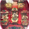 Image 2 : 1992 Mr. Christmas Holiday Carousel Set with Animated Horses - Plays Christmas Carols and has LED li