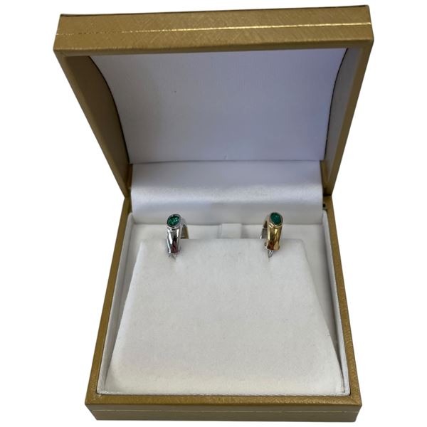 14KT Yellow/White Gold Reversible Huggie Earrings with Emeralds (Total weight: 5.1 grams)