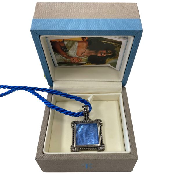 Italian Tagliamonte Sterling Silver Reversible Venetian  Intaglio Glass/ Mother of Pearl Pendant on 
