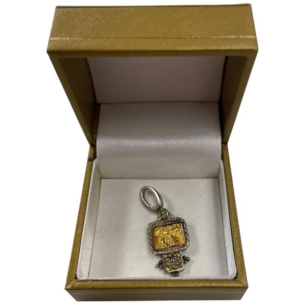 .925 Silver Tagliamonte Pendant Charm with 14K Gold Embossed Center (Total weight: 3.3 grams) Pendan