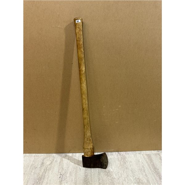 Bearcat Wood Handled Axe