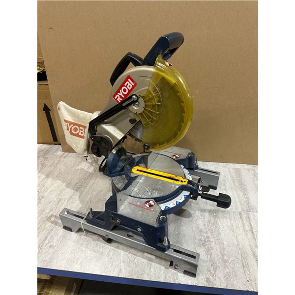 Ryobi 10 in Compound Miter Saw