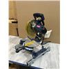 Image 7 : Ryobi 10 in Compound Miter Saw