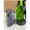 Image 10 : BISSELL Little Green ProHeat Pet Portable Carpet & Upholstery Cleaner