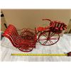 Image 8 : Red Metal Tricycle Garden Décor - Plant Holder