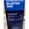 Image 8 : Air Abrasive Spot Blaster Gun Top Mounted ABS Hopper Holds Up To 510ml Blast Media