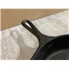 Image 8 : Lodge Cast Iron Frying Pan no 2