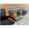 Image 3 : Fiskars Garden Prunners