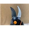 Image 4 : Fiskars Garden Prunners
