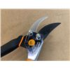 Image 5 : Fiskars Garden Prunners
