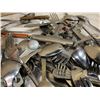 Image 10 : 20 Pounds of Silverware