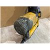 Image 12 : Dewalt Hammer Drill - Model D25313