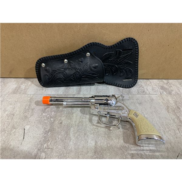 Toy Stagecoach Cap Gun With Holster